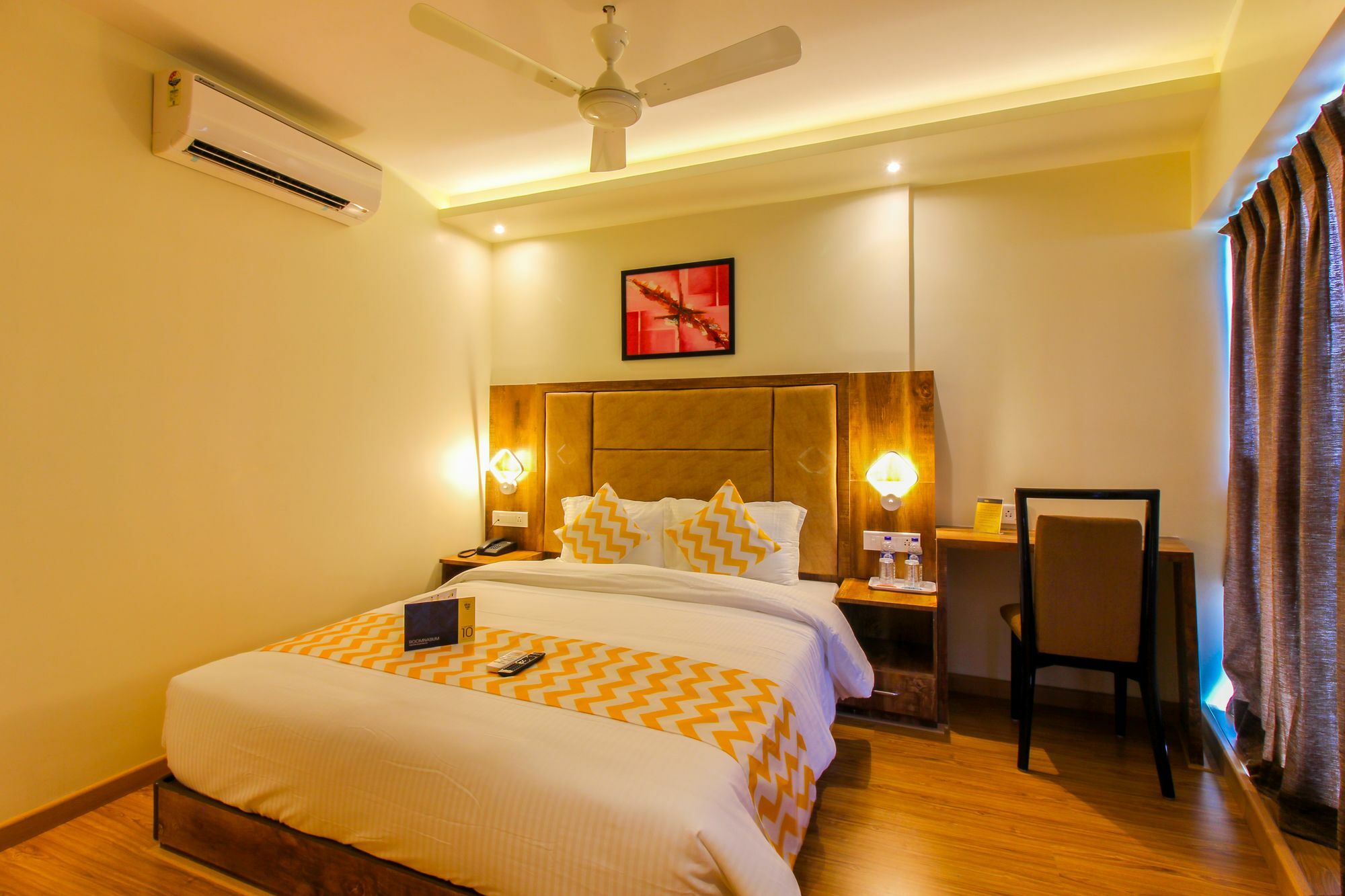 Fluorescent By Bizzgrow Hotels International Airport - Formerly Known As Byaris International Mumbai Exterior photo