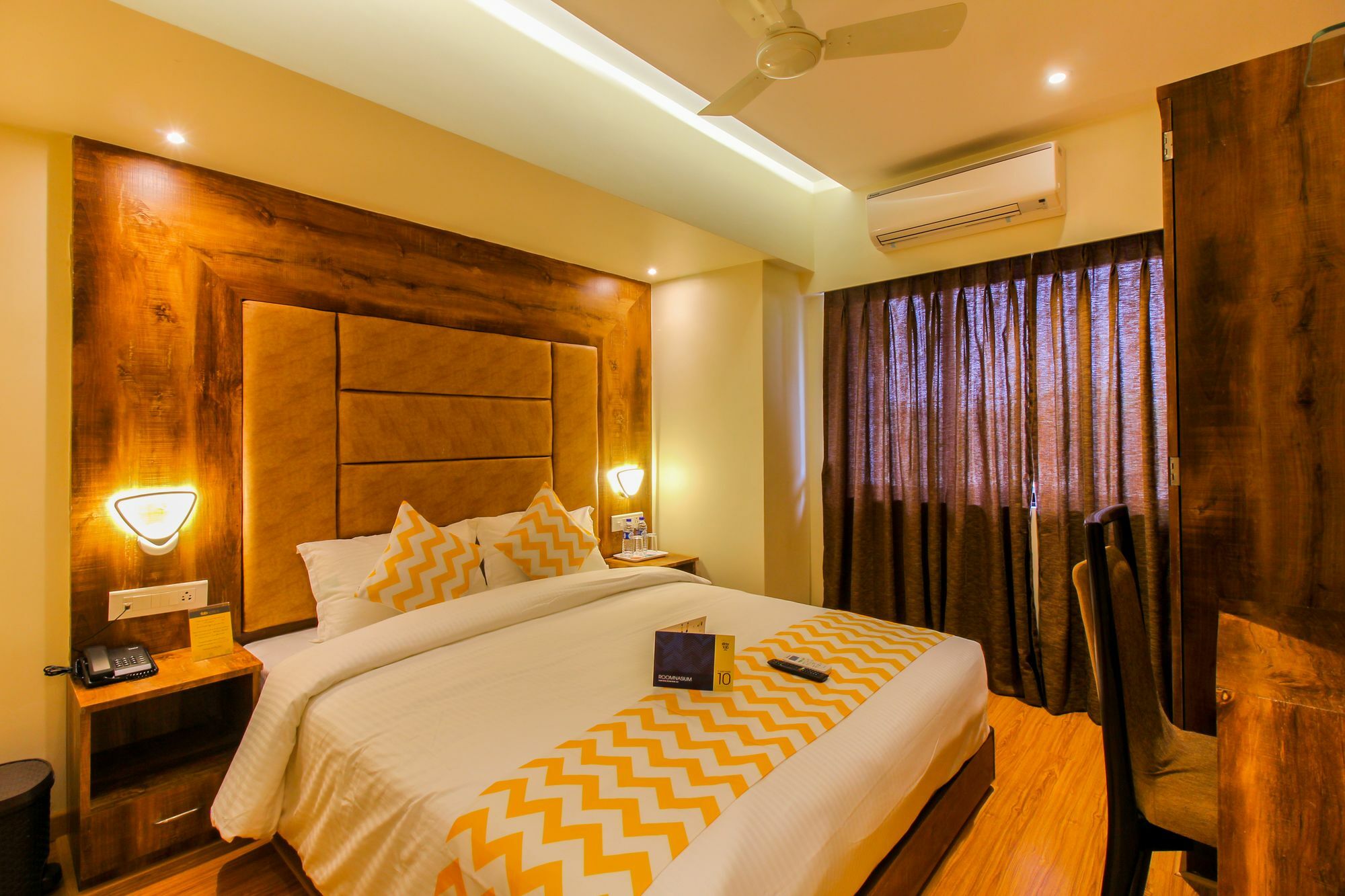 Fluorescent By Bizzgrow Hotels International Airport - Formerly Known As Byaris International Mumbai Exterior photo